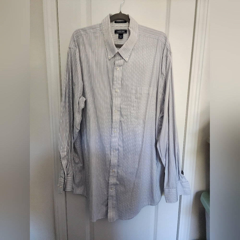 Lands' End Men's Blue & Gray Striped Wrinkle Free Button Down Shirt. 18-37 Tall